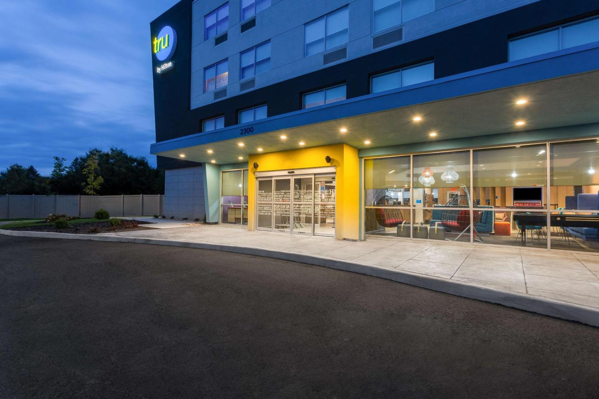Tru By Hilton Radford Hotel Christiansburg Exterior photo